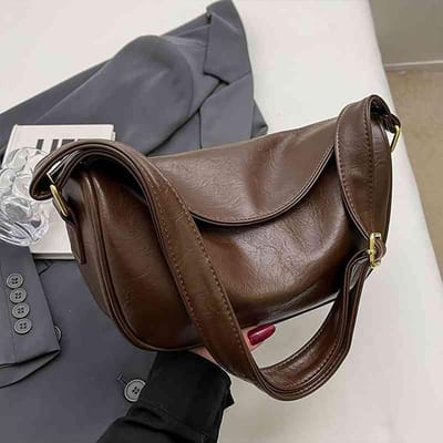 Nieuwe Herfst- en Winter Dames Lederen Dumpling Tas Dit Jaar Populaire Niche Design Crossbody Tas gray