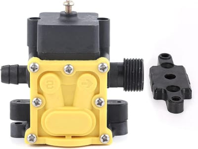 Membraandrukpomp - Waterpomp - Sproeien en water geven - Hoge betrouwbaarheid - 12 Volt - Zwart