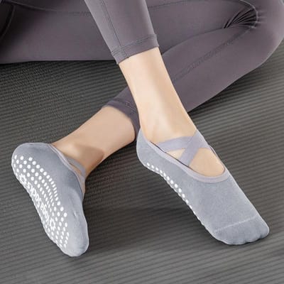 1 Paar Dames Sportsokken Yoga Sokken Silicone Anti-slip Ballet Pilates Sokken Katoen Dames Rugloos Ademend Bandage Dans