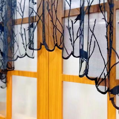 Unyqoos ® Transparante Landelijke Gordijnen met Bloemen- en Vogelmotief voor Raamdecoratie in Huiselijke Stijl