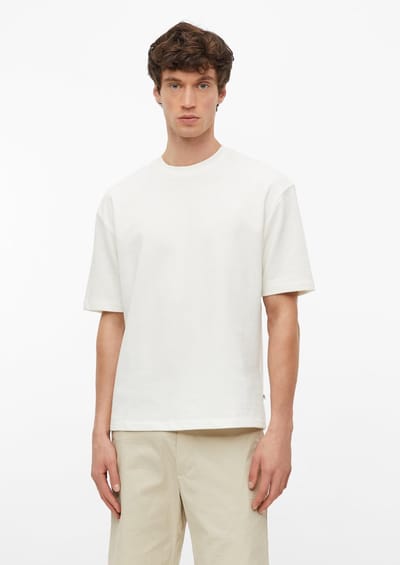 s.Oliver - male - Katoenen T-shirt met geribde structuur in een moderne pasvorm