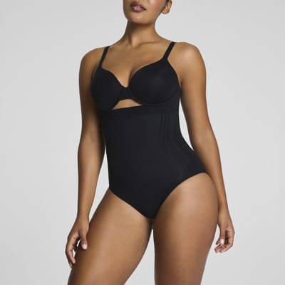 SPANXsculpt GoFigure High Waist Brief - Kleur Zwart - Maat M