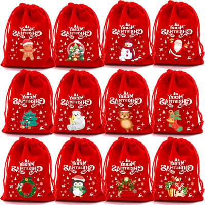 Verpakking met 12 pluche draw koord cadeauzakjes voor Kerst en verjaardagsfeestjes, zachte stoffen zakjes voor kleine geschenken en cadeaus