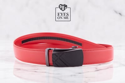 Rode lederen riem zonder gaatjes met automatische gesp voor heren ( model L046 )