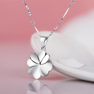 S999 Klavertje Vier Voet Zilveren Ketting Vrouwelijke Ins Wind Niche Design Sense 100 Bijpassende Accessoires Sterling Zilveren Hanger gray