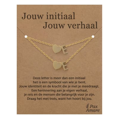 Letter E ketting + armband set op Cadeau Kaartje - Jouw initiaal, jouw verhaal - Goudkleurig Stainless Steel - Initiaal & Hartje Hanger - Pax Amare