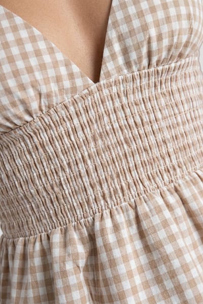 boohoo Dames Gingham Seersucker Top Met Gerimpelde Taille En Bandjes | Bruin | Maat: 40