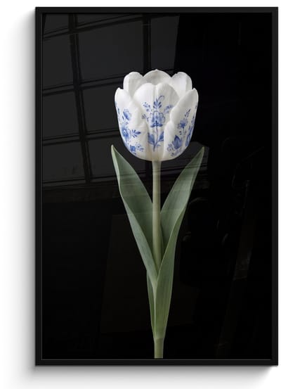 Poster in lijst - Fotolijst 80x120 cm - Posters - Tulp - Patroon - Blauw - Posterlijst zwart - Decoratie - Wanddecoratie woonkamer - Muurdecoratie slaapkamer