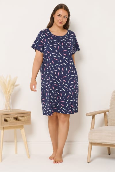Yours Marineblauw Midaxinachthemd Met Zoete Print En Knoopsluiting Size 50-52