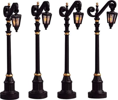 Lemax - 'Colonial Street Lamp' - Set van 4 stuks - Verlicht accessoire - Exclusief adapter (werkt ook op batterijen)