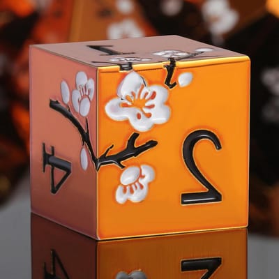 Metalen Dobbelstenen Set - RPG Dobbelstenen - Tafelspel Avontuur - Uniek Bloemen Design - 7 Stuks - Oranje Wit