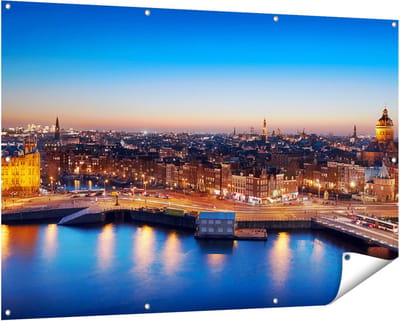 Gards Tuinposter Amsterdam Centrum in de Nacht - 150x100 cm - Tuindoek - Tuindecoratie - Wanddecoratie buiten - Tuinschilderij