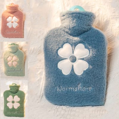 Warmwaterkruik met Hoes - Kruik - 1000 ml - Handwarmer - Warm kompreszak - Kruik voor naast het bed - Verlicht pijn - Ontspant lichaam en geest - Geschikt voor het verwarmen van handen en voeten en het verlichten van spiervermoeidheid - Blauw