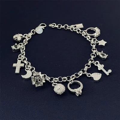Sorprese Armband - Silver Charms Deluxe - Stainless Steel - Zilverkleurig - Verstelbaar - Armband Dames - Cadeau Voor Haar - Model ZZ