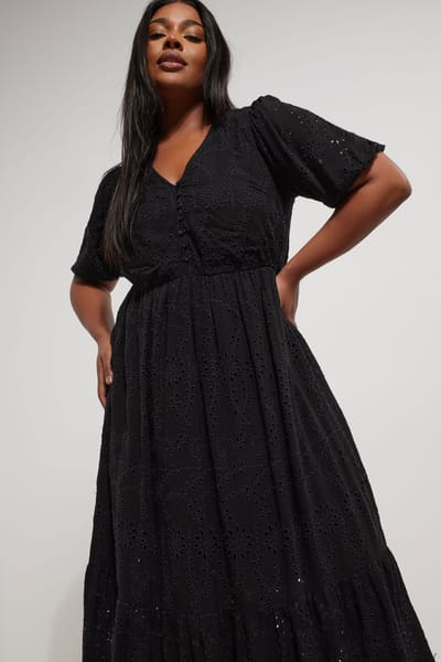 Yours Gelaagde Maxi Jurk Met Broderieontwerp In Zwart Size 42