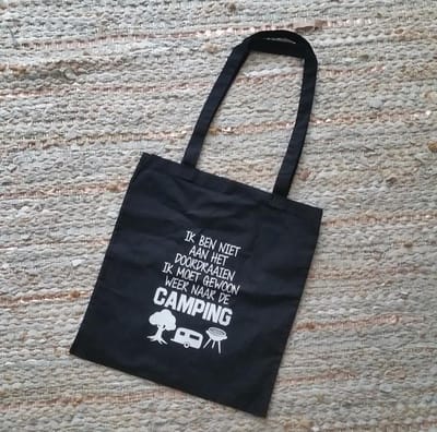Camping Tas therapie tekst Ik ben niet aan het doordraaien, ik moet gewoon weer naar de camping vaderdag moederdag verjaardag vrouw man met grappige tekst bedrukt cadeau opa mama papa opa oma vrouwen dames mannen heren anders dan tekstbord