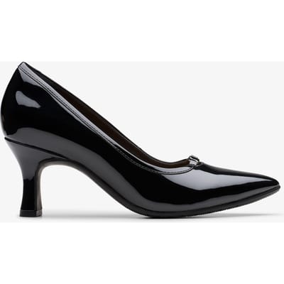 Kataleyna West Zwarte Pat Schoenen