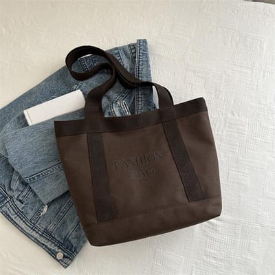 Koreaanse Niche Design Casual Eenvoudige Schoudertas met Grote Capaciteit Modieuze Nieuwe Hoogwaardige Eénschouder Oksel Draagtas black