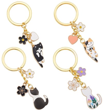 Dailygoods- Sleutelhanger Kat 4 Stijlen - Mini Dieren Sleutelhangers - Charms voor Rugzakken - DIY Accessoires - Legering/Emaillle - Goud - Dierencharms