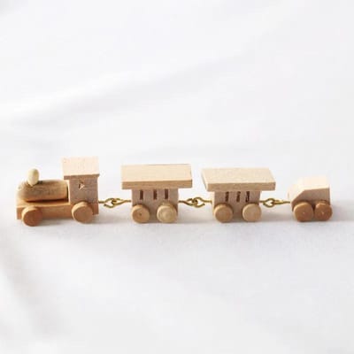 Mini train miniature en bois pour maison de poupée, décoration pour enfants, jouets, modèle, fête de Noël, maternelle, meubles, accessoires de scène 1Pc beige