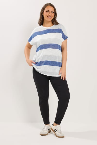Yours Witte En Blauwe Top Met Strepen En Glittereffect Size 50-52
