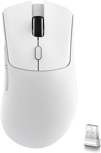 Lichtgewicht Draadloze Gamingmuis met Tri-mode en Programmeerbare Knoppen