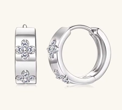 Selevie Oorbellen Witgoud met Moissanite Klavertjes - C&A Clover earrings bangles - White gold plating - Clover Leaf Hoops