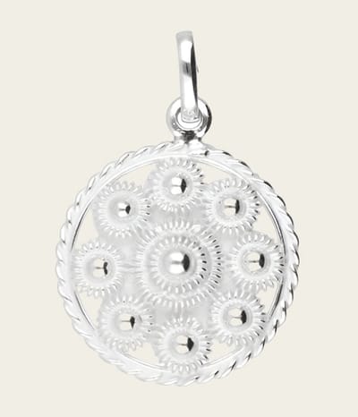 Zilveren Goese platte knop knoop 18 mm. ketting hanger