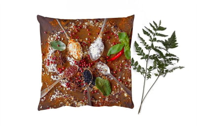 Sierkussens - Kussentjes Woonkamer - 50x50 cm - Specerijen - Kruiden - Lepels - Zout - Bruin - Keuken