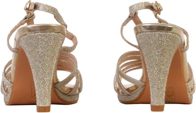 Sandalen met hak
