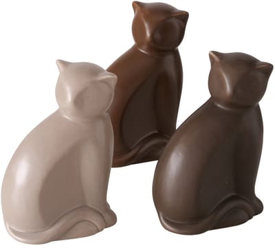 Beeld kat Coleen – Keramiek – 16 cm hoog – 3 kleuren – 1 stuk willekeurig geleverd