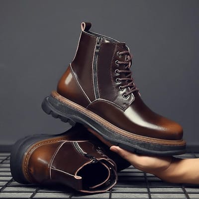 Nieuwe stijl heren Martin laarzen bovenste laag koeienhuid casual grote maat schoenen Britse hoge top buitenwerk plus fleece om warm te blijven 44