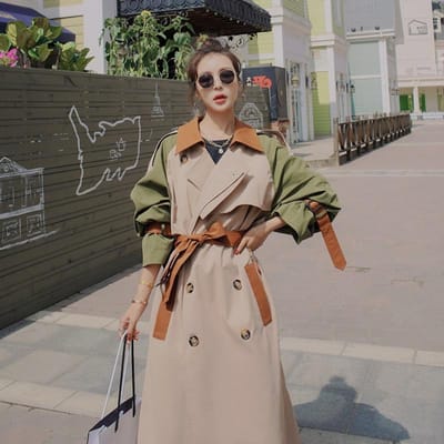 Driekleurige revers dames trenchcoat met dubbele rij knopen en ceintuur in de taille, middellang, voor dames in de herfst L gray