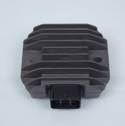 Sifam-spanningsregelaar/gelijkrichter voor Yamaha 250 YPR en X-Max scooters, bouwjaar 2007 t/m 2009, nieuw