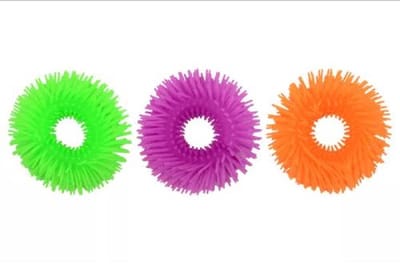 12 fluffy armband in display