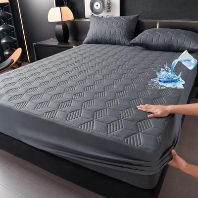Protège-matelas imperméable doux et confortable - Matelassé, couleur unie, convient à toutes les saisons, lavable en machine, taie d'oreiller non incluse blanc