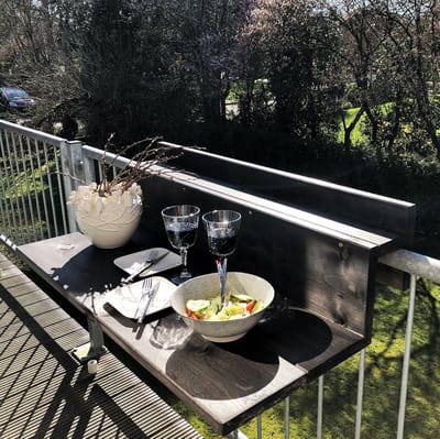 GoudmetHout® Balkontafel Hangend XL - 99 cm Hout - Balkonbar - Hangtafel Buiten - Relingdikte tot <9 cm - Bijzettafel Balkon & Tuin tafeltje - Balcony Table - Black Wash