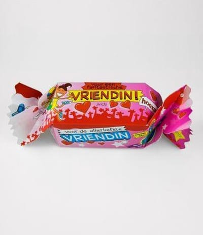 Snoeptoffee - Voor de allerliefste vriendin - Gevuld met Drop - In cadeauverpakking met gekleurd lint