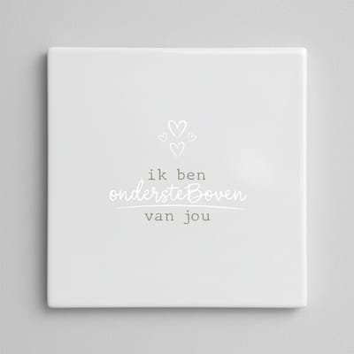 Ik Ben Ondersteboven Van Jou – Minimalistische Hart Quote Keramische Tegel 15 × 15 cm | Romantische Liefde Woondecoratie Cadeau