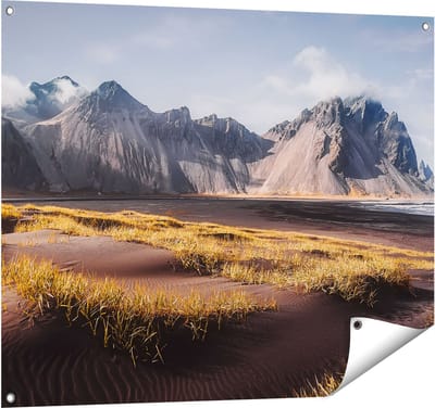 Gards Tuinposter Zwart Zand in de Bergen van IJsland - 100x80 cm - Tuindoek - Tuindecoratie - Wanddecoratie buiten - Tuinschilderij