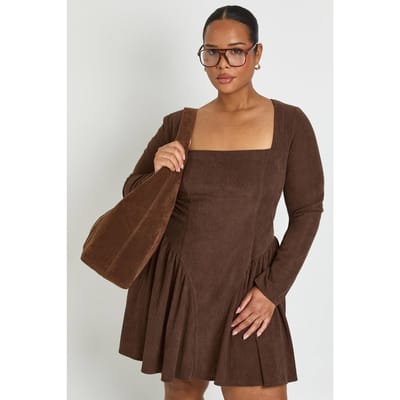 boohoo Dames Plus Cord Melkmeid Skater Jurk | Chocoladebruin | Maat: 44