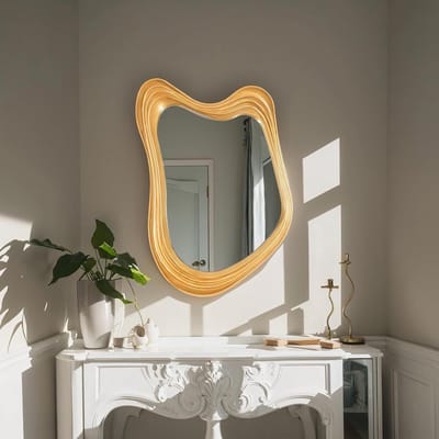 Decoratieve Muurspiegel met Onregelmatig Frame voor Badkamer, Woonkamer en Slaapkamer - Perfect voor Make-up en Interieurdecoratie