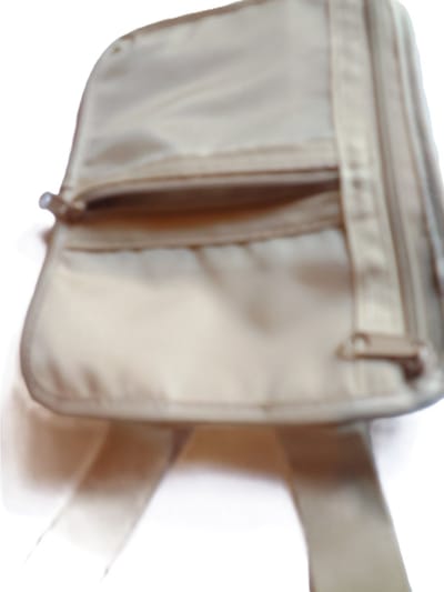 Onzichtbare portemonnee / broekzak - money pouch - geld buidel - 135 x 185 mm - zandkleur