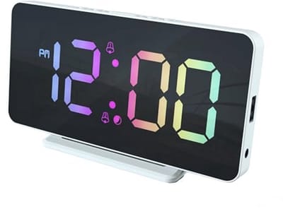 Digitale Wekker met USB-poort - Dimbaar LED-display - Dubbele Alarmfunctie - Slank Ontwerp - Meerkleurig