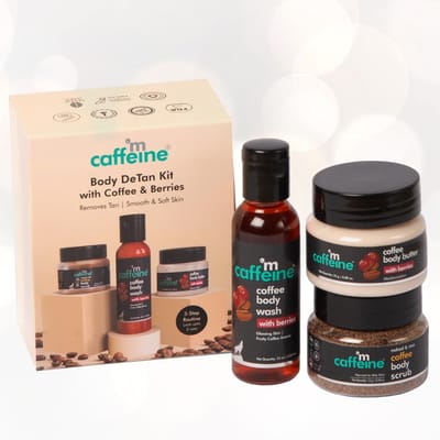 mCaffeine Lichaamsverzorging Cadeauset voor Dames & Heren | Winter Douchegel Cadeaubox met Bessen Douchegel, Bodyscrub & Body Butter | Hydraterend, Verzorgend Ski beige