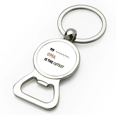 Akyol - my oma is the cutest flesopener - Oma - schattige oma - verjaardagscadeau - verjaardag - cadeau - cadeautje voor oma - oma artikelen - kado - geschenk - gift - 9 bij 3 cm