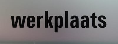 Aluminium deurbordje tekst: werkplaats | 5 jaar garantie | Zelfklevend | 130x50x0,5 mm