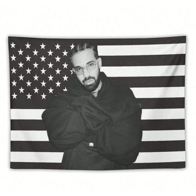 1 Stuk Drake Zwarte Amerikaanse Vlag Wandkleed, Rapper Fan Wanddecoratie, Coole Kamer Spullen, Groot Formaat, Polyester 2D Print, Slaapkamer Spullen, 40X60cm gray