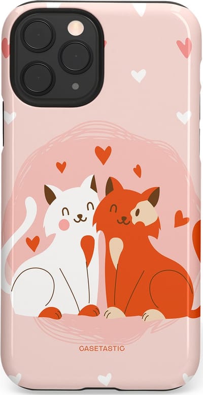 Casetastic Hoesje Geschikt voor Apple iPhone 11 Pro - Stijlvolle Beschermende Duo-layer Case - Romantische Katten Liefde