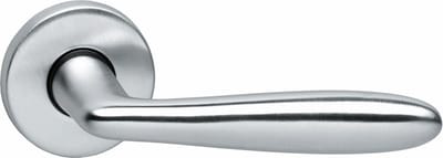 Intersteel Deurkruk Phobos op rozet chroom mat